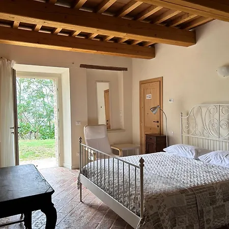 Bed & Breakfast Lupin View